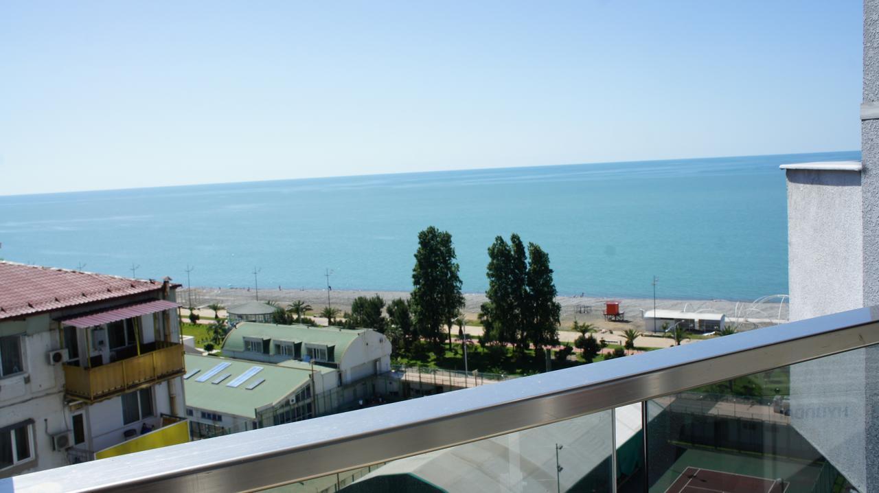 Appartement Mariam Sea Towers à Batoumi Extérieur photo